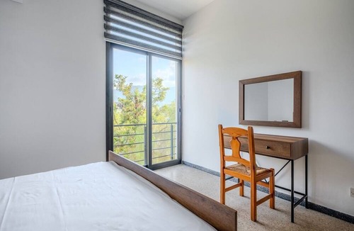 Kyrenia Apartment | Cozy Sea View Retreat 1 min to Beach in Kyrenia