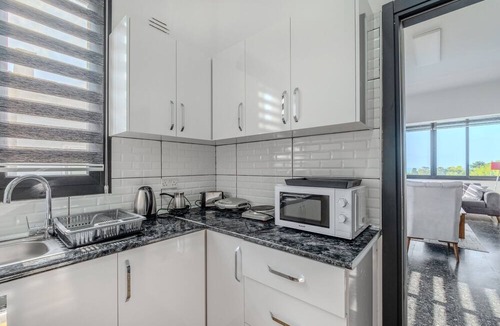 Kyrenia Apartment | Cozy Sea View Retreat 1 min to Beach in Kyrenia