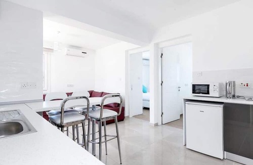Zeytinlik Apartment | Kyrenia AzurePure Flat
