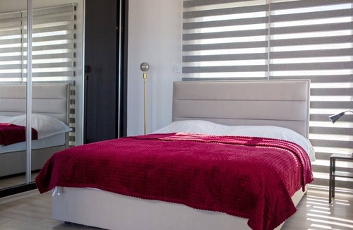 Aglantzia Apartment | Immaculate 2-bed Penthouse in Kyrenia
