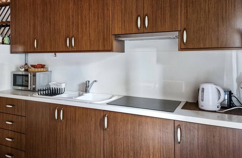 Vasa Koilaniou Apartment | Sanders Village - Pleasant Studio w - Garden View