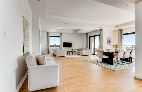 Limassol Apartment | Sanders Crystal 1 - Large 4-bdr Penthouse With Shared Pool