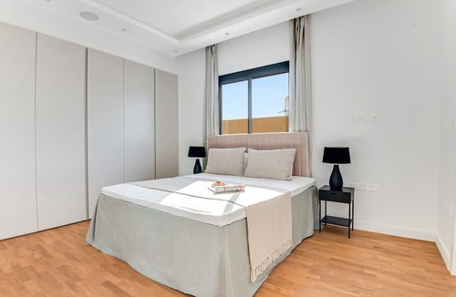 Limassol Apartment | Sanders Crystal 1 Pleasant 3-bdr Apt With Shared Pool