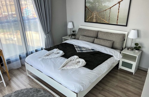 Gastria Apartment | Isabella Pool Apartments