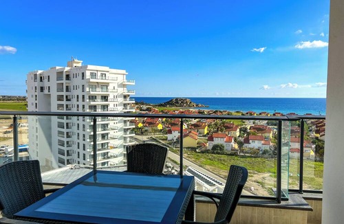 Gastria Apartment | Isabella Pool Apartments
