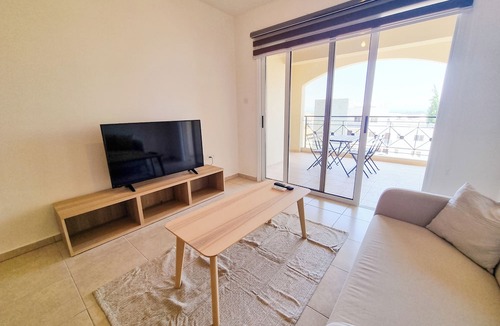 Mazotos Apartment | Heaven in Arem's MPV