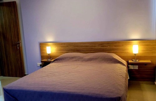 Larnaca City Centre Apartment | Palm Sea Suite 17