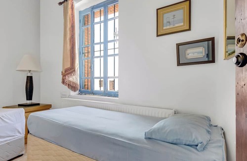 Arsos Apartment | Cornaro House - Cozy 2-bdr Apt w/ Shared Courtyard