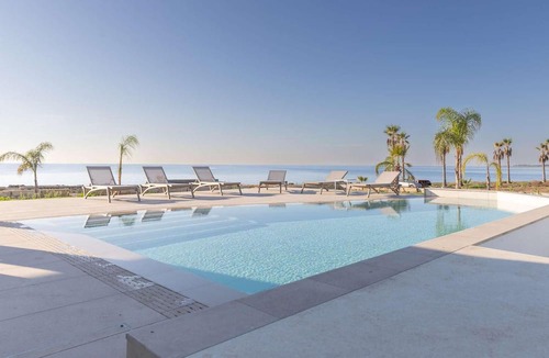 Softades House | Welcome to this exclusive villa located just minutes from the beach.