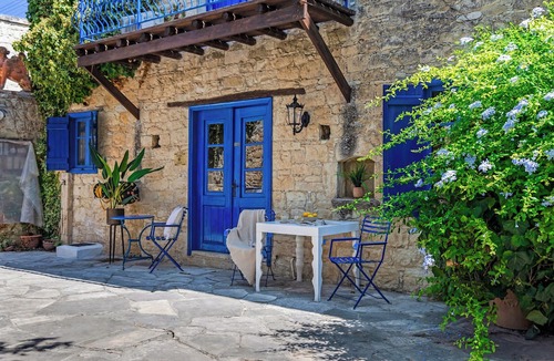 Arsos Apartment | Cornaro House - Charming Studio Apartment