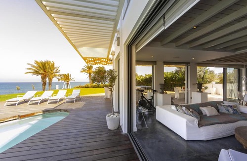 Pernera Villa | Beachfront Dream Villa
