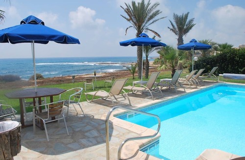 Kissonerga Villa | Sea Front Villa, Heated Private Pool, Amazing Location Paphos 323