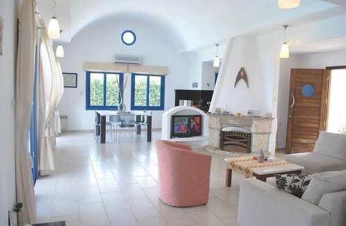Kissonerga Villa | Sea Front Villa With Private Heated Pool, Quiet Area Paphos 322