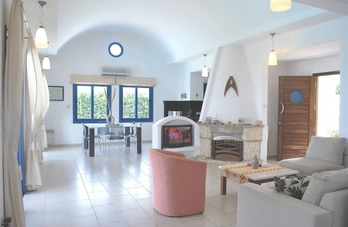 Kissonerga Villa | Sea Front Villa With Private Heated Pool, Quiet Area Paphos 322