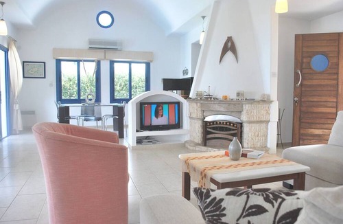 Kissonerga Villa | Sea Front Villa With Private Heated Pool, Quiet Area Paphos 322