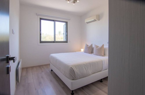 Aglantzia Apartment | Phaedrus Living City Flat Rafaella 6