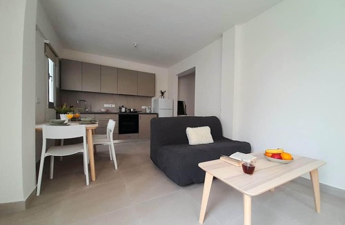 Pervolia Apartment | Pervolia Paradise Apartment 06