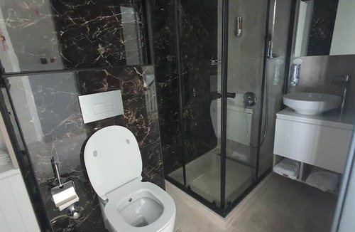 Kyrenia House | Luxury Hotel Room w Pool Near Beach in Kyrenia