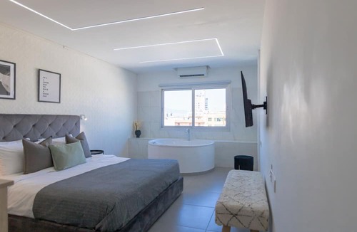 Nicosia Apartment | Phaedrus Living Plateia Suite Verde