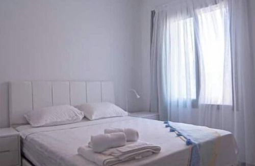Pnarbas Apartment | Newly Renovated Apartment with Sea View Esentepe