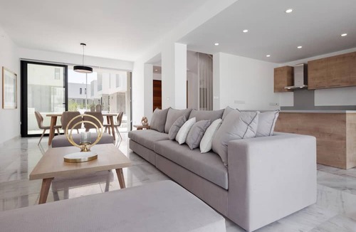 Emba Villa | Avalon 22, 4 bedroom Villa with Private Pool