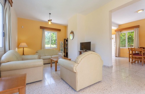 Polis Villa | Sun Beach Villa Thio Large Private Pool Walk to Beach A C Wifi Car Not Required - 2840