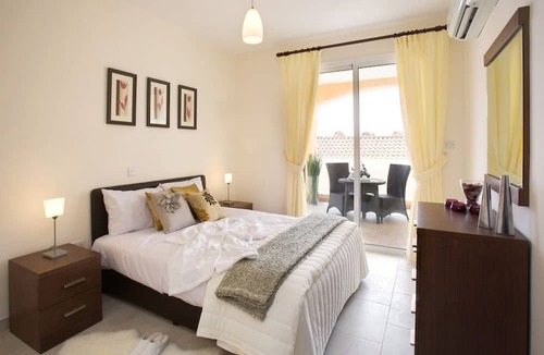 Peyia Town Apartment | Club Coral View Resort