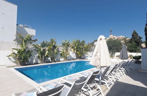 Ayia Napa Villa | Villa Rosie, Modern 4bdr Ayia Napa Villa With Pool