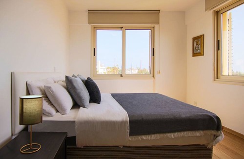Pervolia Apartment | Phaedrus Living Seaside Luxury Flat Pervolia