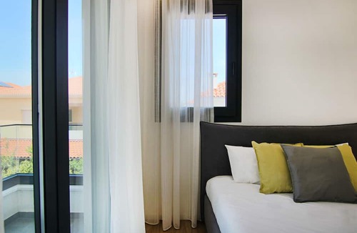 Agios Athanasios Apartment | Phaedrus Living: Sea View Anna Residence 201