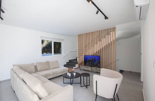 Ayia Napa Villa | Ayia Napa Kube Villa Kb3, Ayia Napa Center