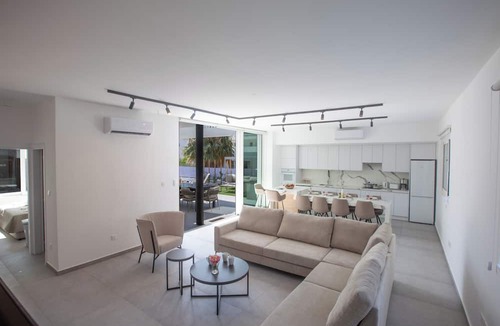 Ayia Napa Villa | Ayia Napa Kube Villa Kb3, Ayia Napa Center