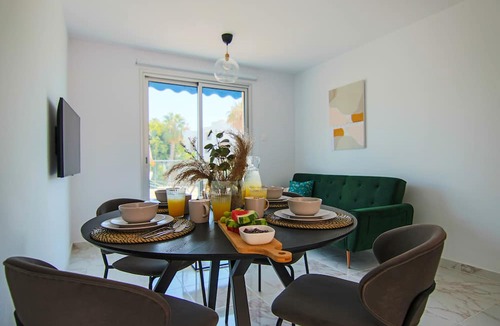 Paphos Apartment | Phaedrus Living: Seaside Luxury Flat Athina 21