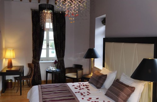 Kalavasos Hotel | The Library Hotel Wellness Retreat