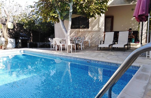 Kritou Tera House | Homerez - Spacious house 10 km away from the beach for 6 ppl. with swimming-pool