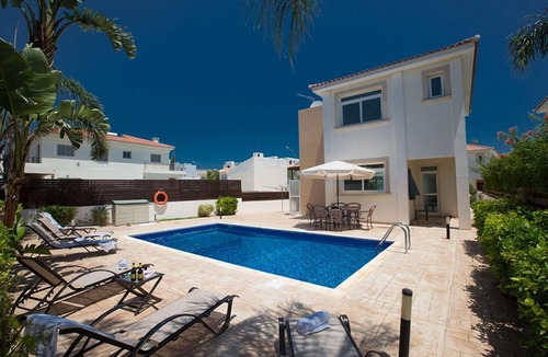 Protaras Villa | Lovely villa perfect for families, great location