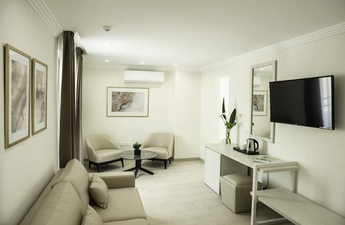 Larnaca City Centre Hotel | Roseum Boutique Hotel
