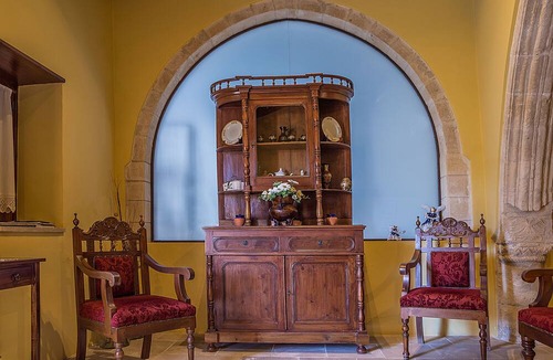 Agios Theodoros Apartment | Konatzi tou Flokka Apartments