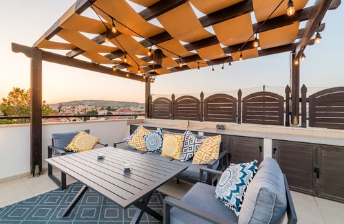 Pyla Apartment | Private Roof Top Terrace Overlooking Pool in Pyla
