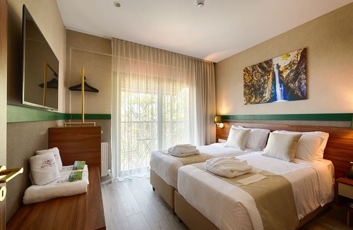 Platres Hotel | Petit Palais Platres Boutique Hotel