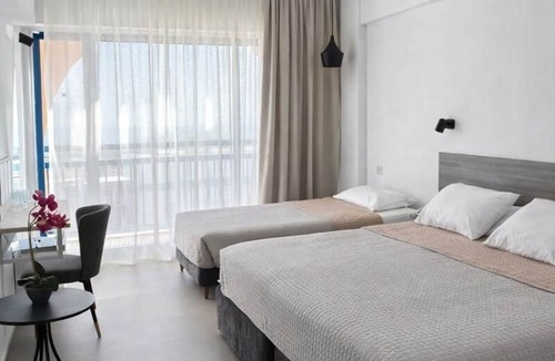 Agios Tychon Hotel | Navarria Hotel