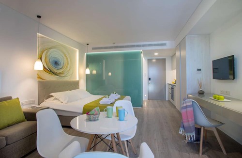 Paphos Hotel | Anemi Hotel & Suites