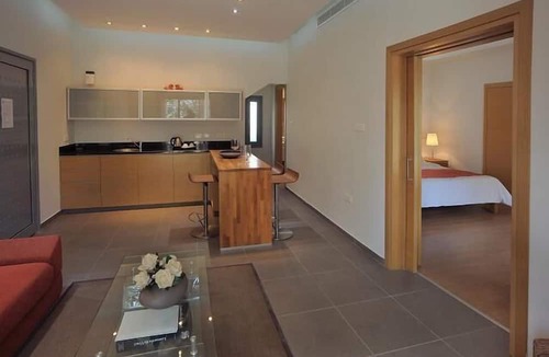 Pervolia Hotel | E Hotel Spa & Resort Cyprus