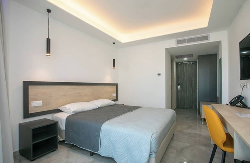 Pernera Hotel | Papouis Protaras Hotel