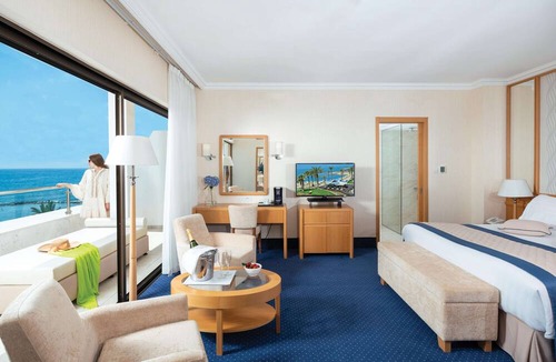 Geroskipou Hotel | Constantinou Bros Pioneer Beach Hotel