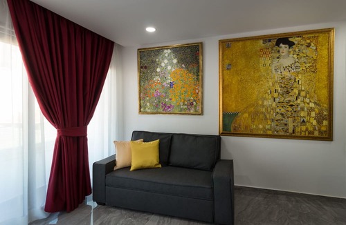 Larnaca City Centre Hotel | Art & Wine Boutique Hotel