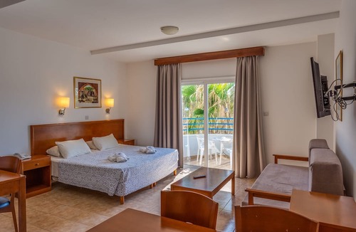 Pernera Hotel | Tetyk Hotel