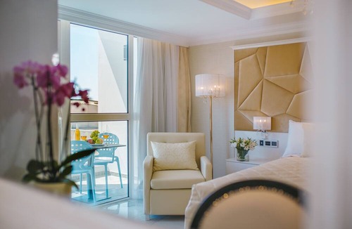 Larnaca City Centre Hotel | Qbic City Hotel