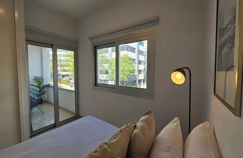Acropolis Apartment | Phaedrus Living: Central Luxury Flat Esperidon 201