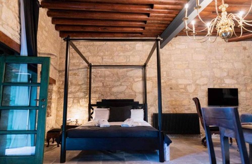 Vouni Bed & Breakfast | Oinou Strata - Adults Only